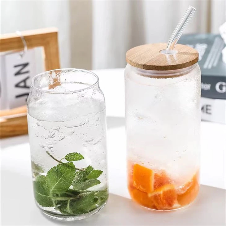 Drinking Glass With Bamboo And Wood Lids And Glass Straws